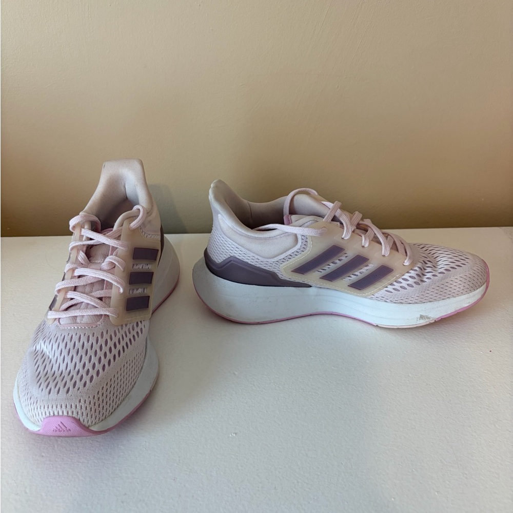 Adidas Women's Light Pink Athletic Shoes
